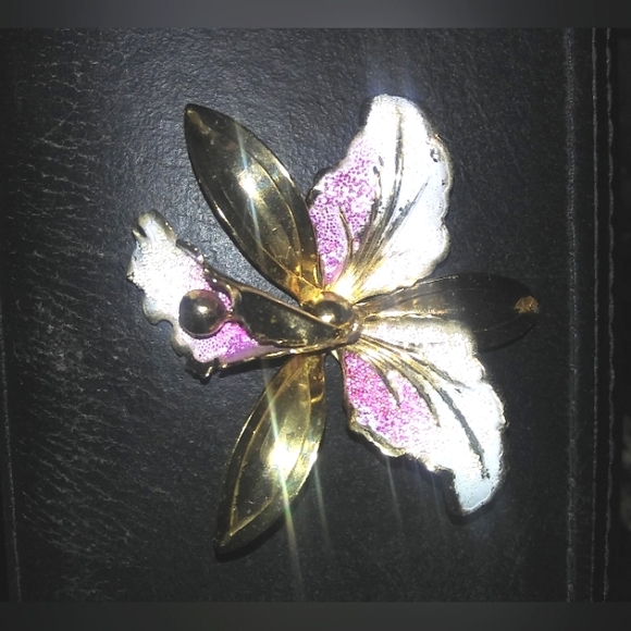 Vintage Art Deco Gold Toned Enamel Sugar Coated Orchid Brooch Pin - Picture 1 of 2
